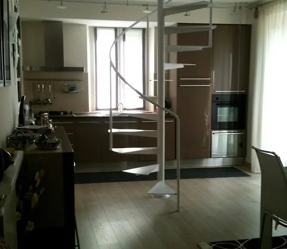 Vignolo * ستريزا